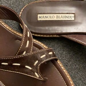 Manolo Blahnik brown leather thong sandals